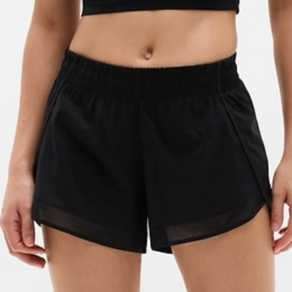 Athleta Mesh Racer Run Shorts - 4” - Black